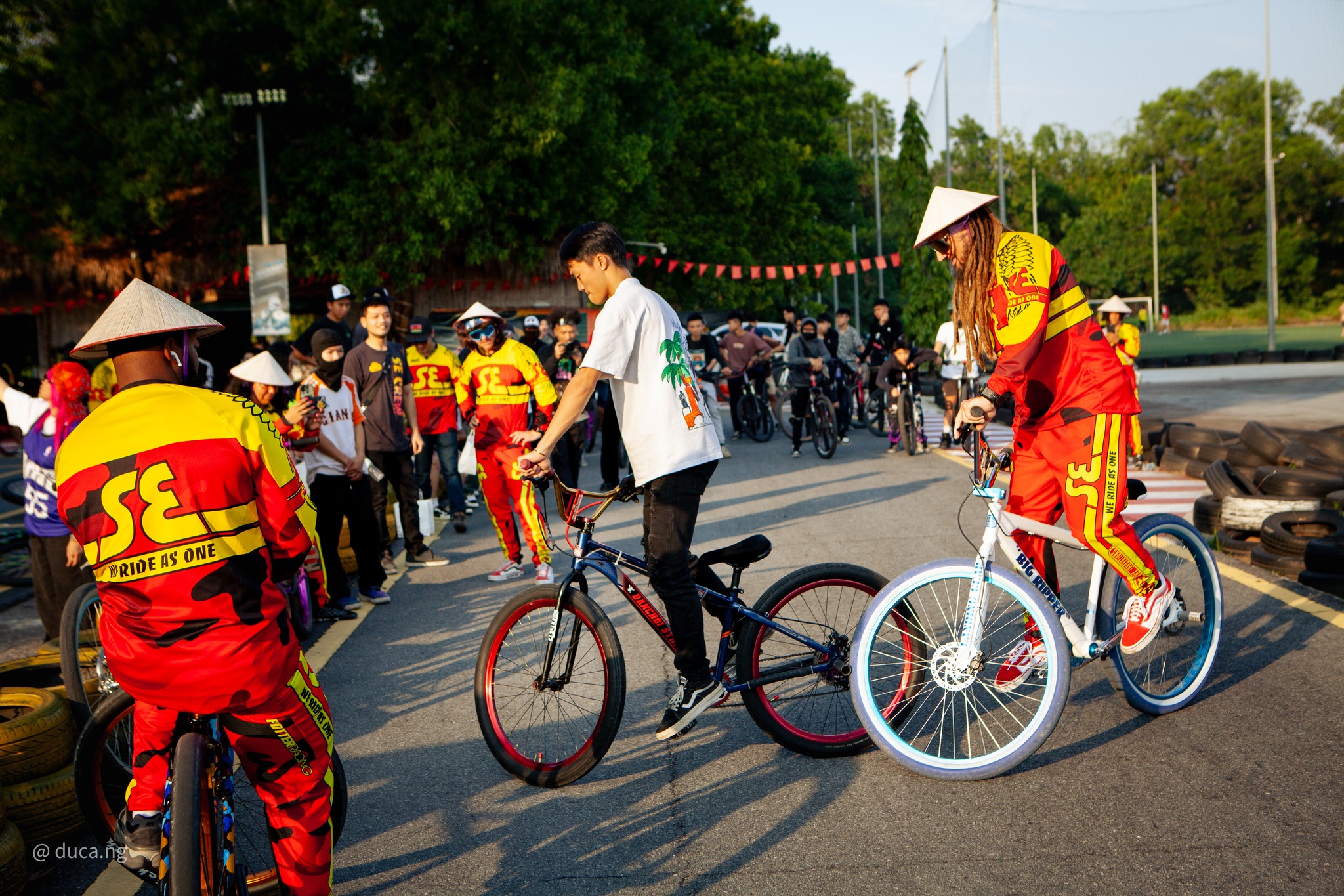 cộng đồng